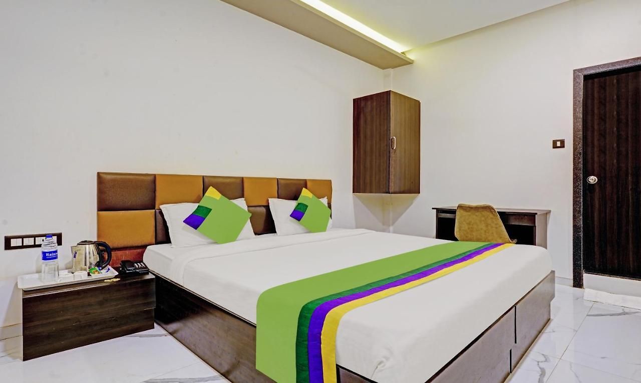 Prime Grand Hotel,