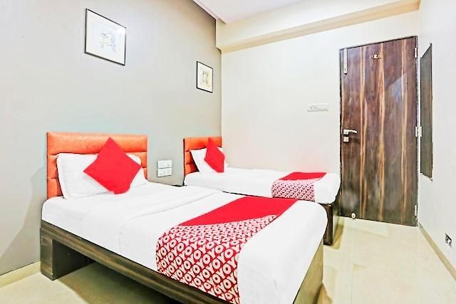 Hotel Amfahh - Andheri West Railway Station Mumbai