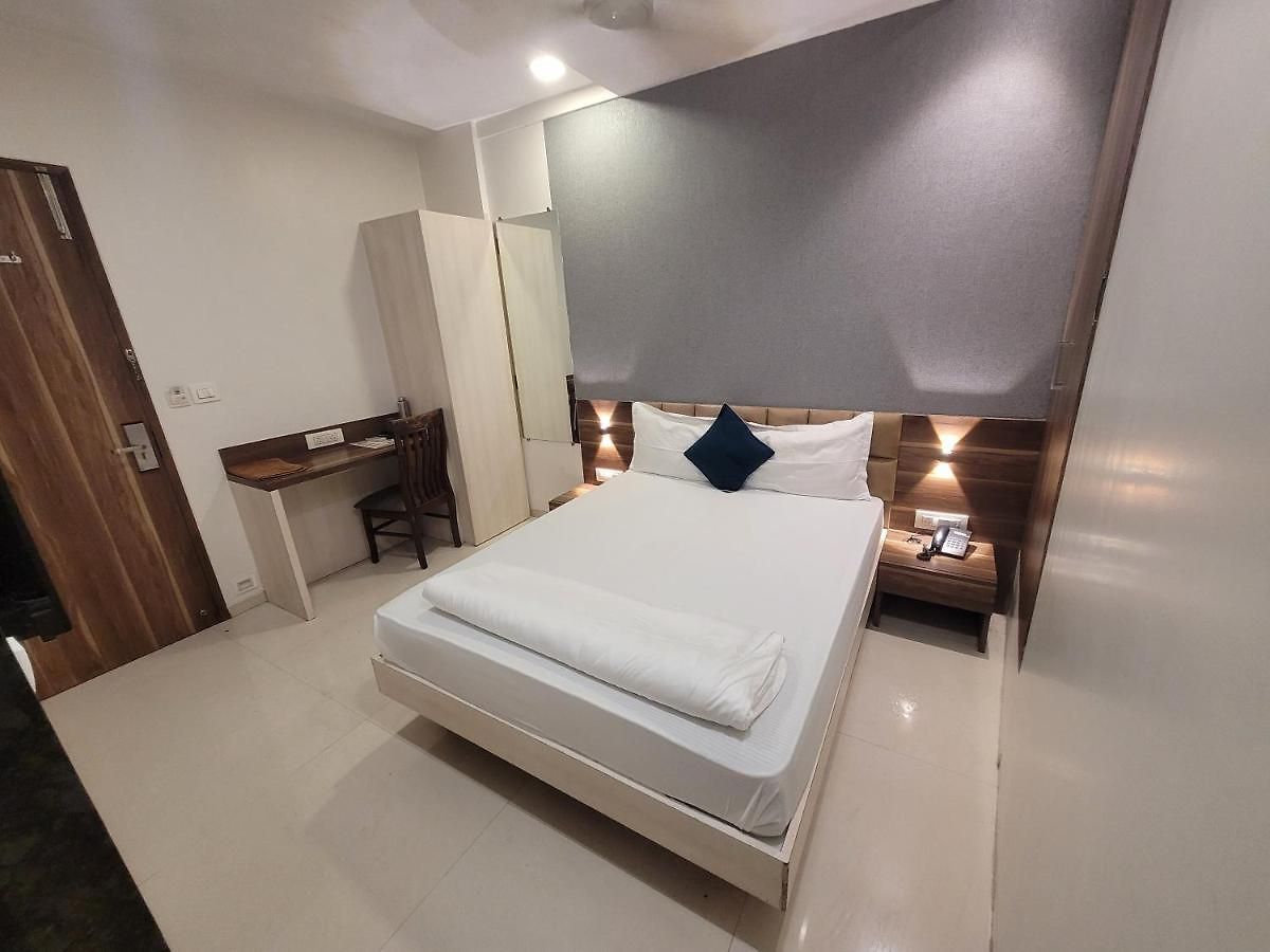 Heritage - Near Trade Center, Visa Consulate Bkc Hotel Mumbai