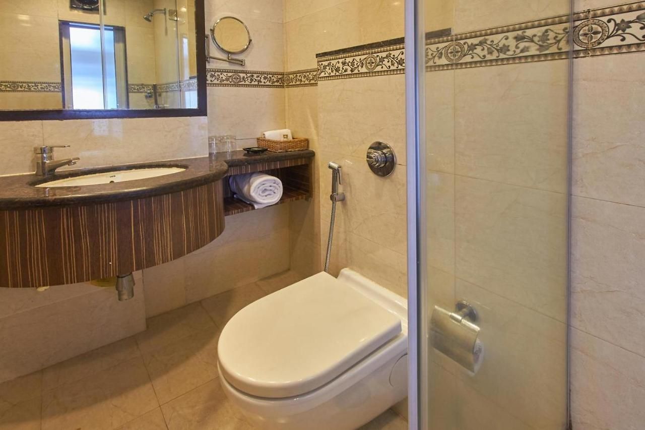 Hotel Residency Sarovar Portico