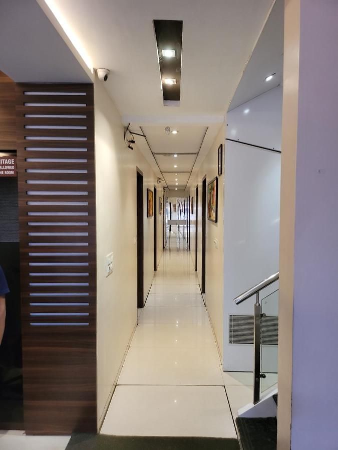 Heritage - Near Trade Center, Visa Consulate Bkc