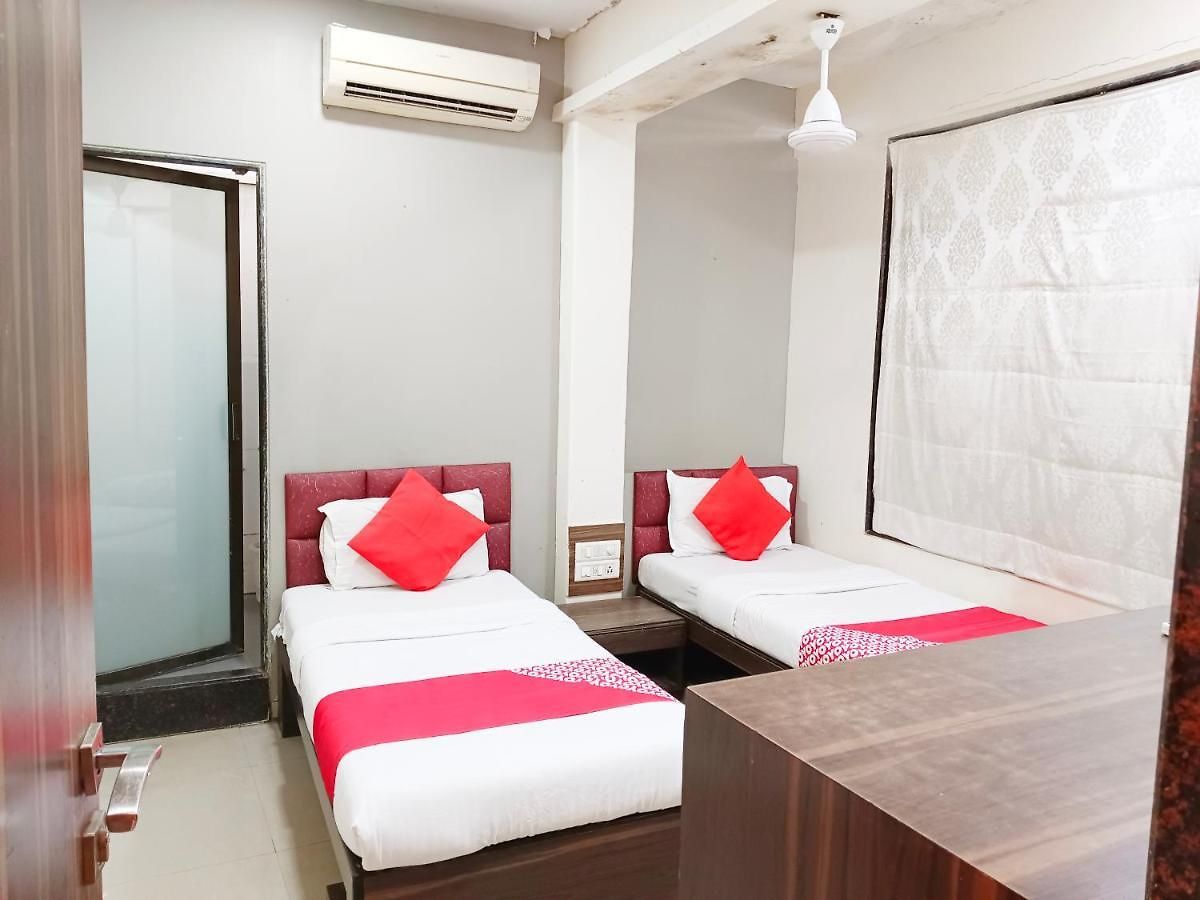 Amfahh - Andheri West Railway Station Hotel Mumbai