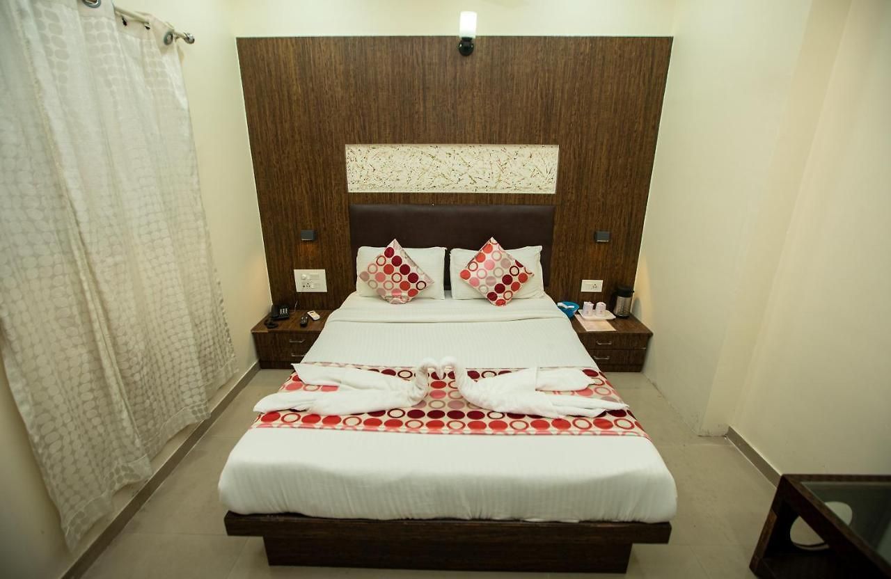 J D Residency Hotel Mumbai
