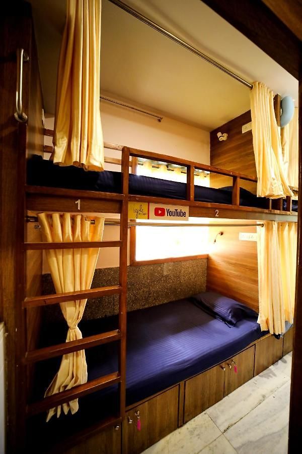 Maple The Hubz-hostel Hostel Mumbai