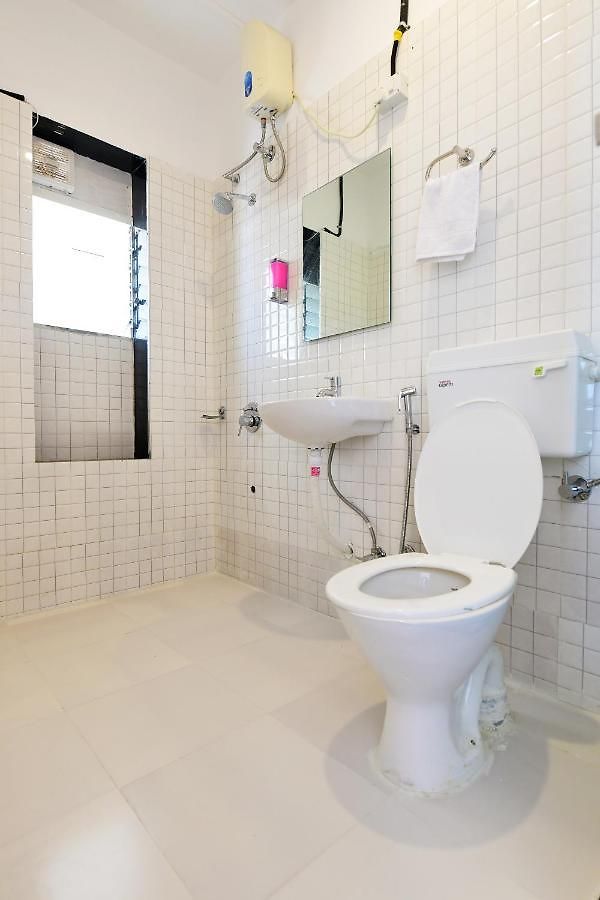 Gostops Lite Hostel