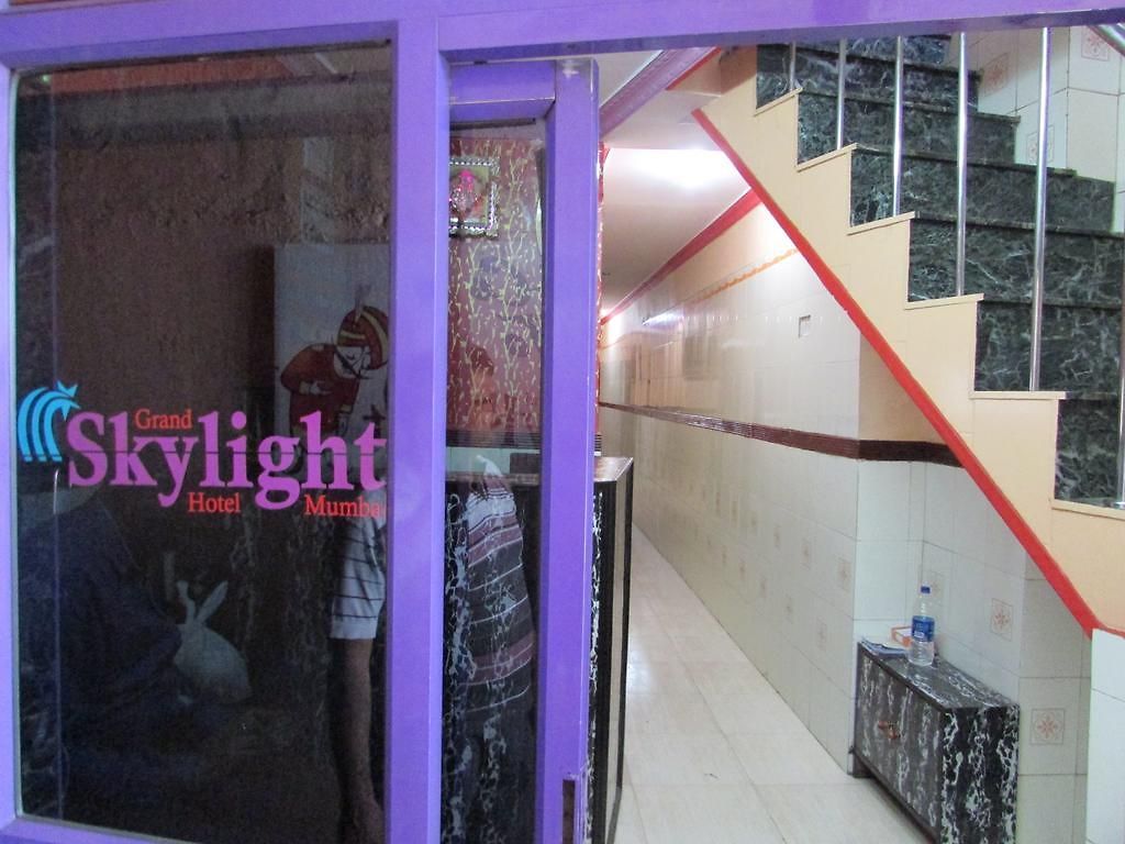 Guest house Grand Skylight 2*