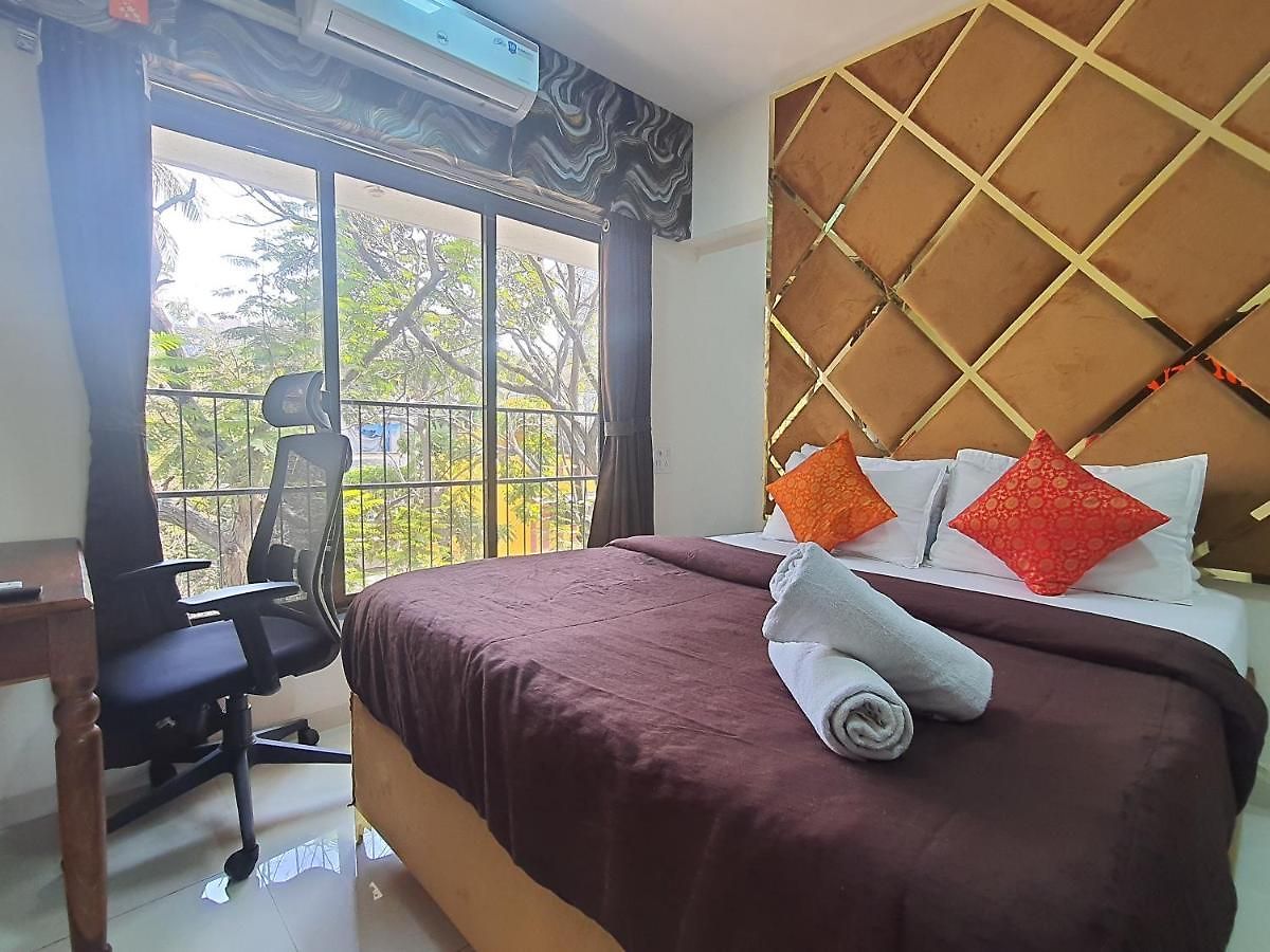 Osi Khar West Mumbai