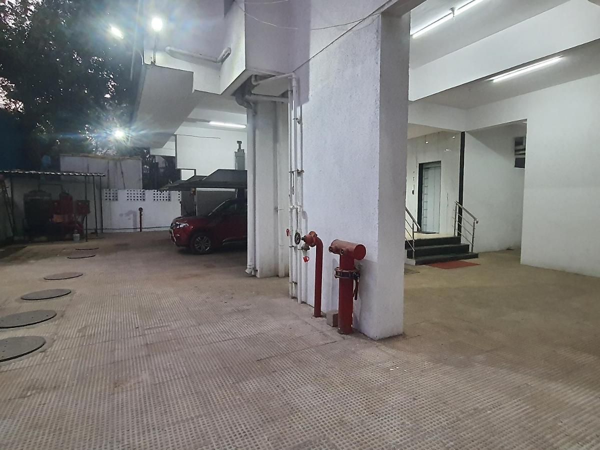 Apartment Osi Khar West