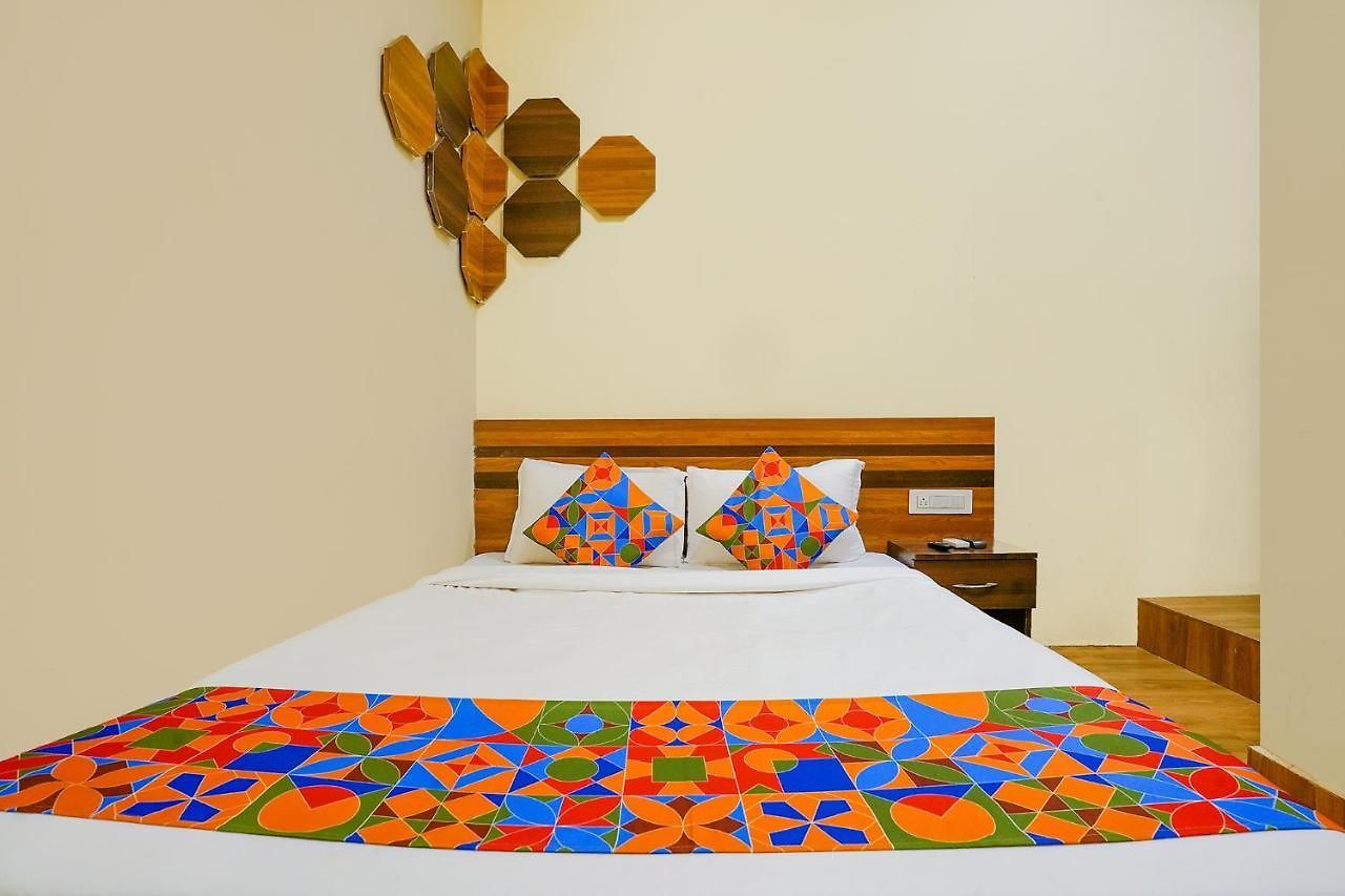 Hotel Via Diamond 3*