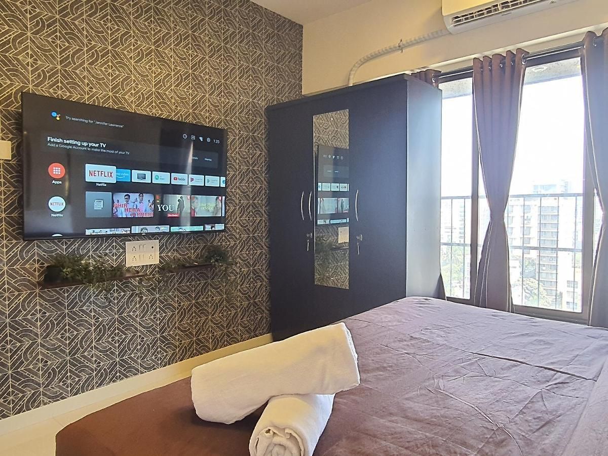 Apartment Osi Khar West