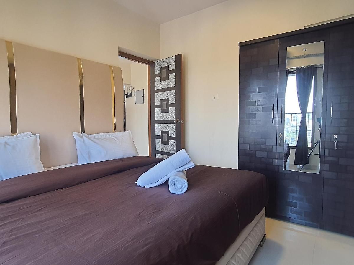 Apartment Osi Khar West
