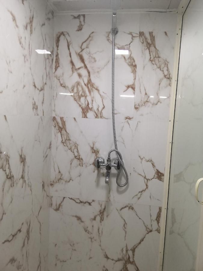 Guest house Ganesh, Near Kokilaben Dhirubhai Ambani Hospital