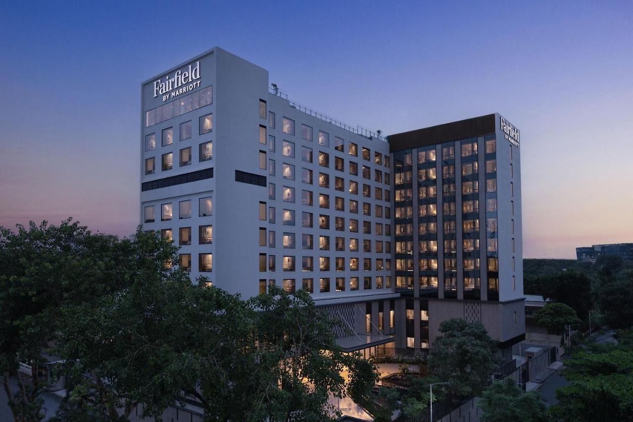 Fairfield By Marriott International Airport