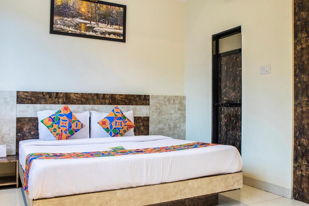 Fabhotel Embassy Grand Hotel 3*
