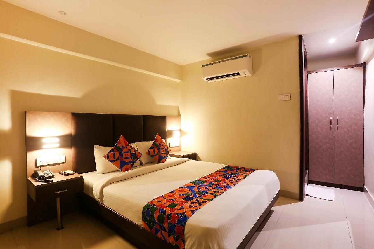 Via West - Nr International Airport Hotel Mumbai