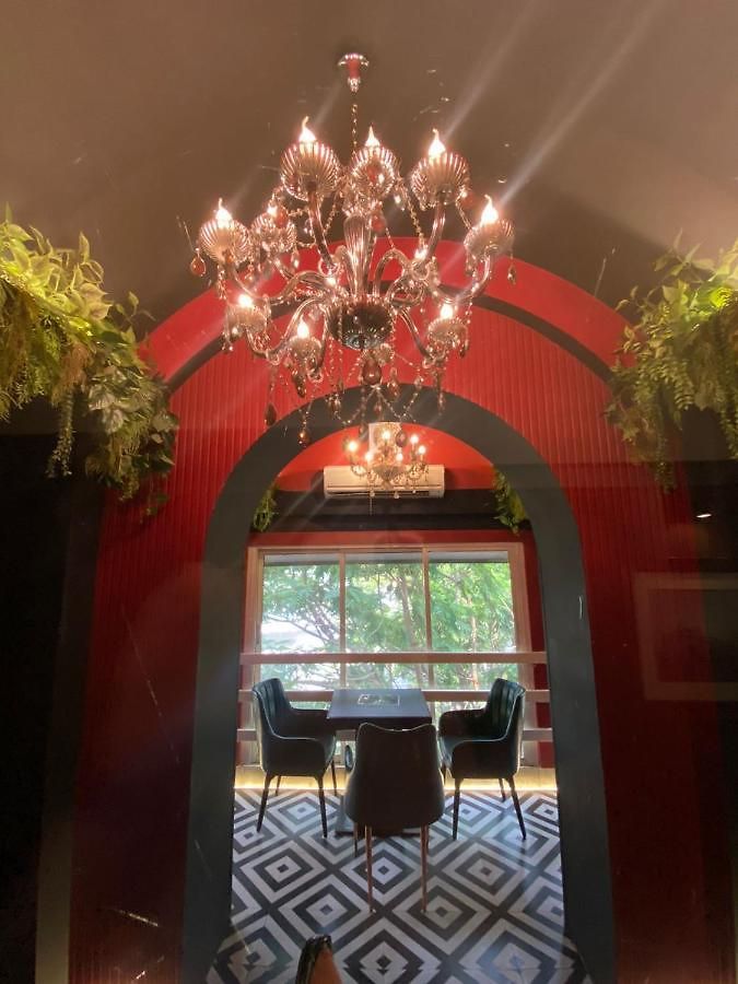 Gulf Mumbai- The Boutique Colaba 4*