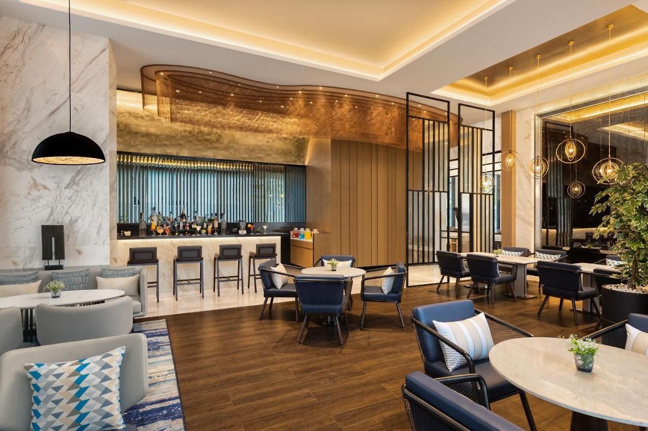 Hotel Fairfield By Marriott International Airport