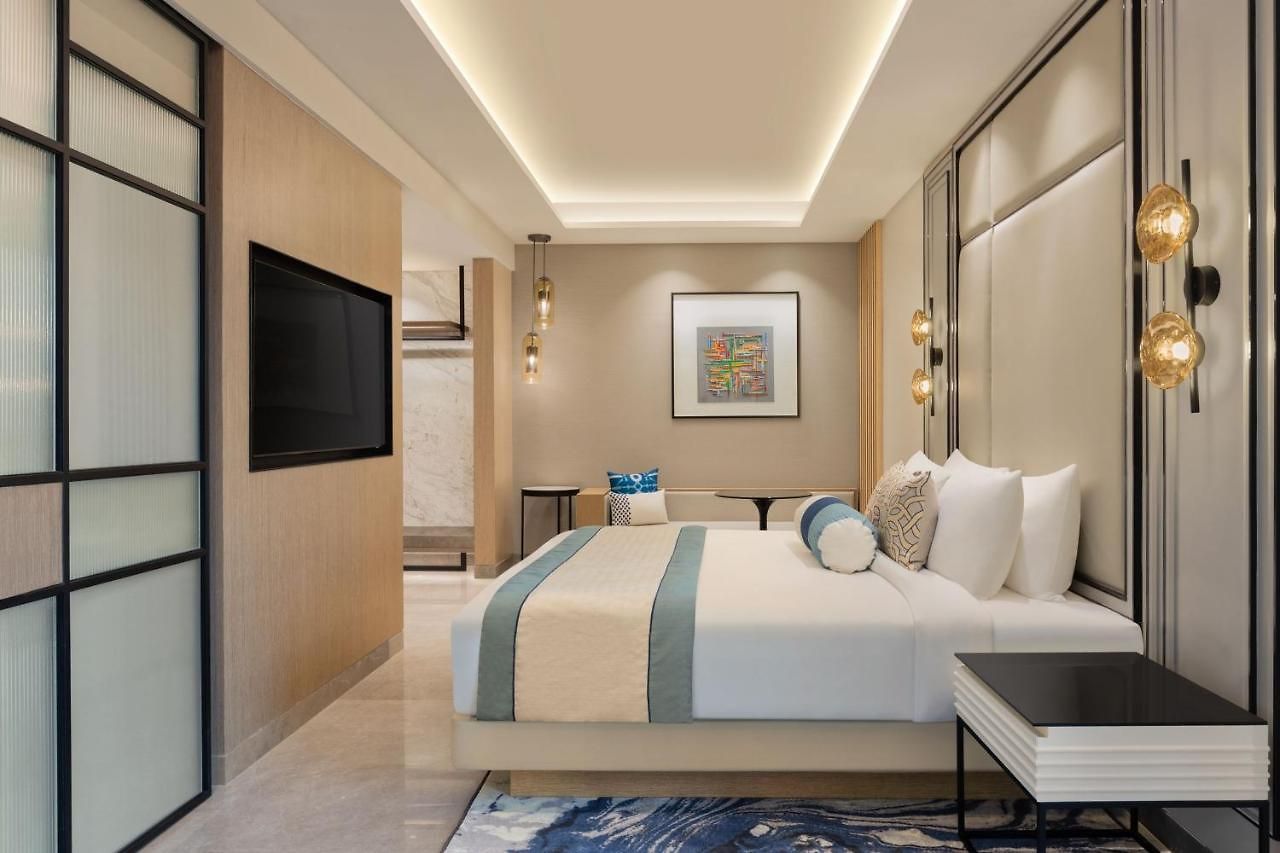 Fairfield By Marriott International Airport Hotel