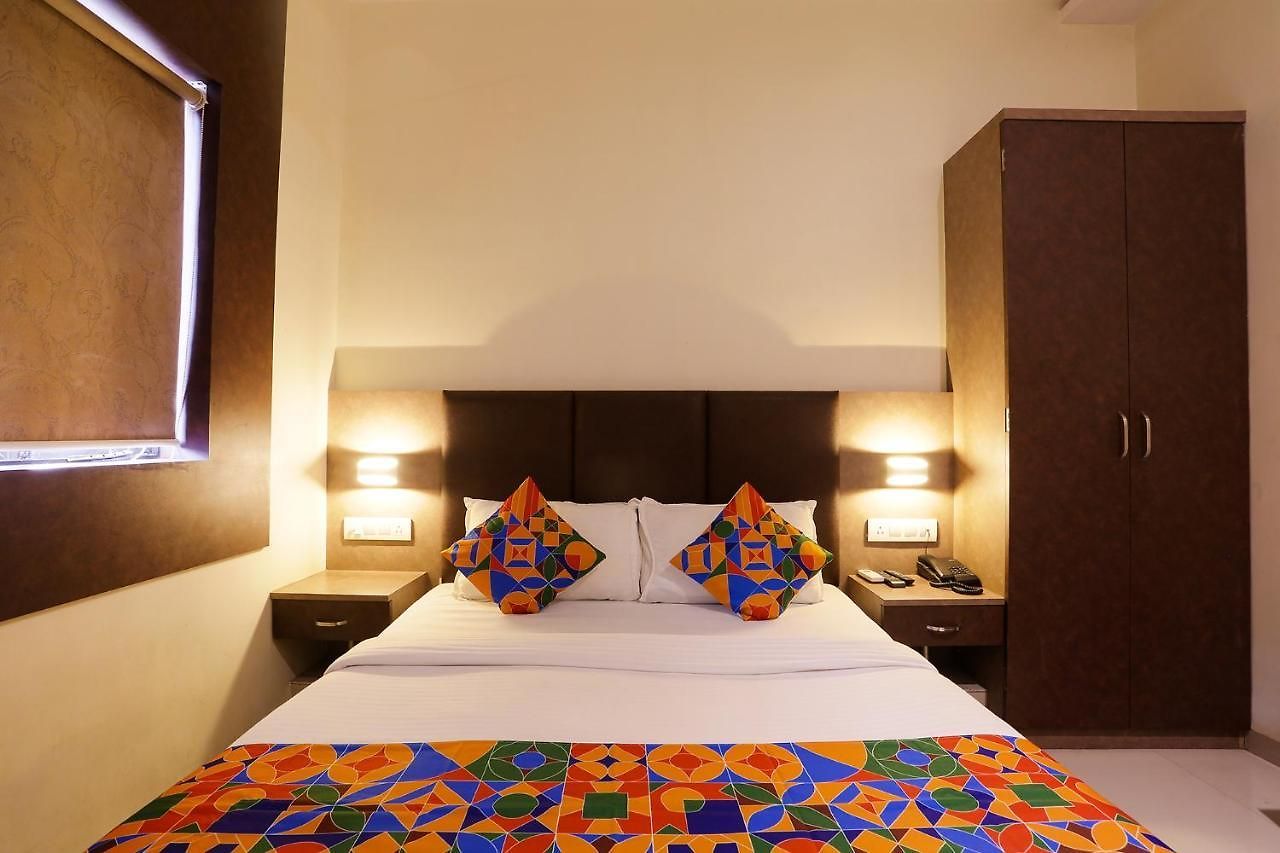 Via West - Nr International Airport Hotel 3*