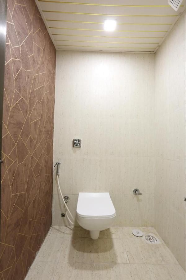 Crown Goregaon *