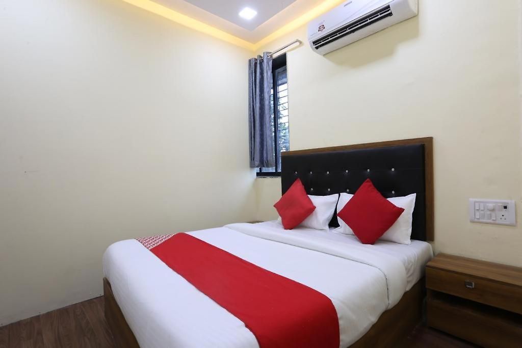 Crown Goregaon * Mumbai