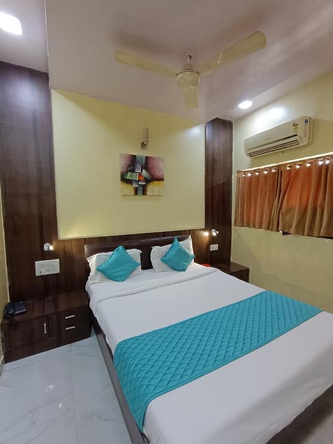 Amber-colaba Hotel 3*