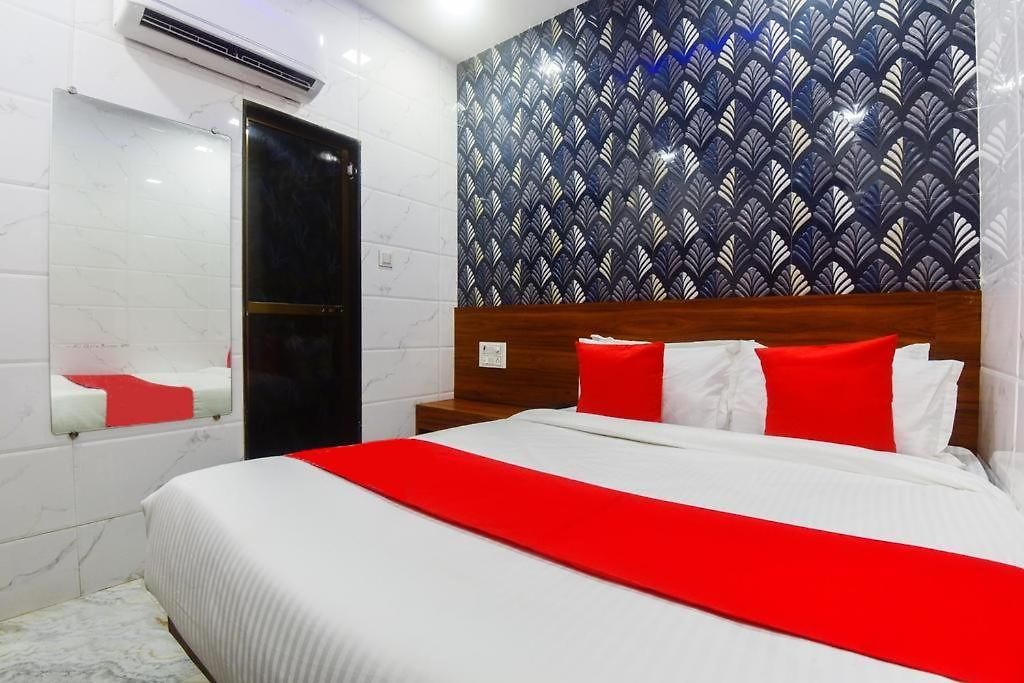 T-Junction Bkc Residency Hotel *