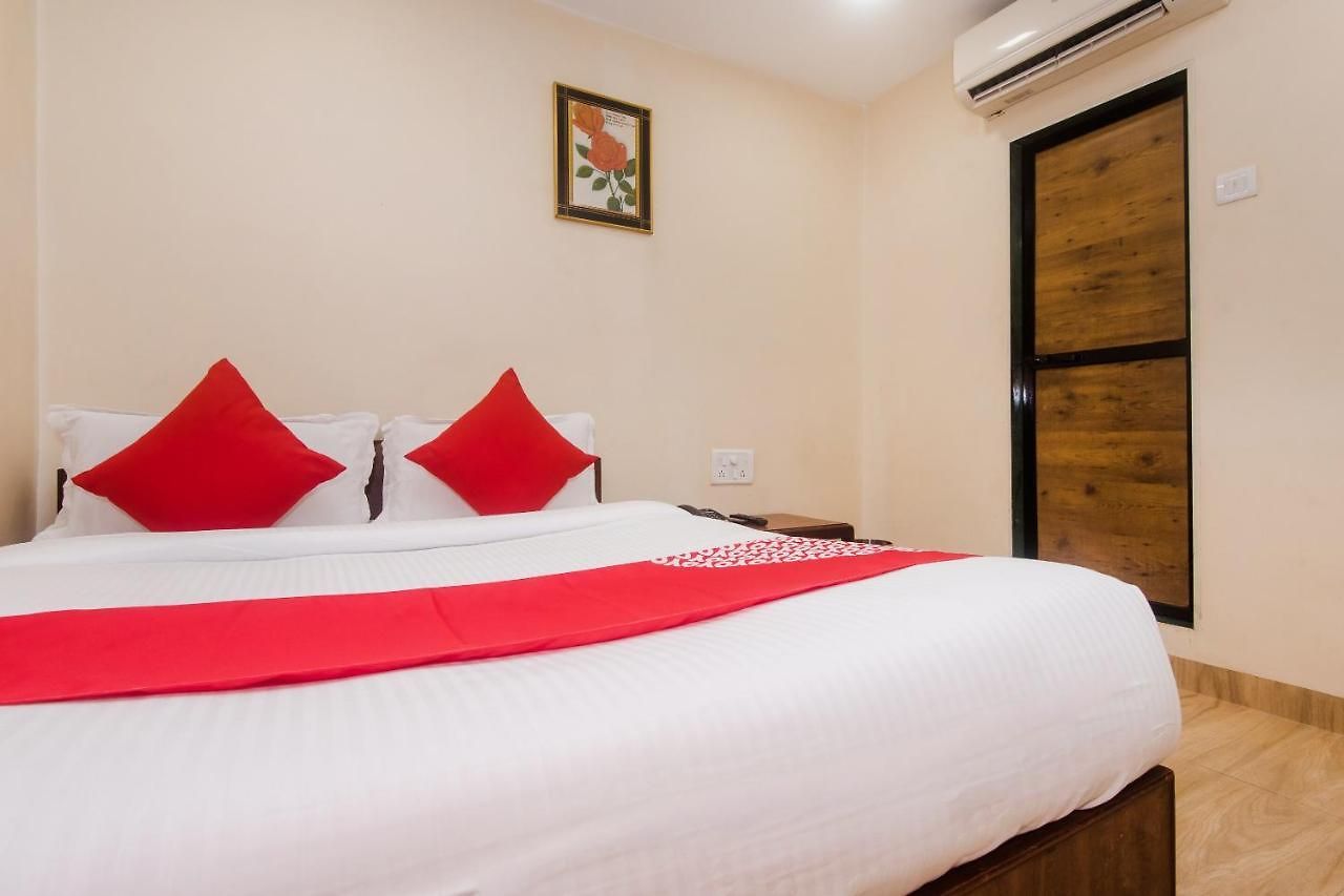Oyo Shivar Near Carnival Cinemas Imax Hotel Mumbai