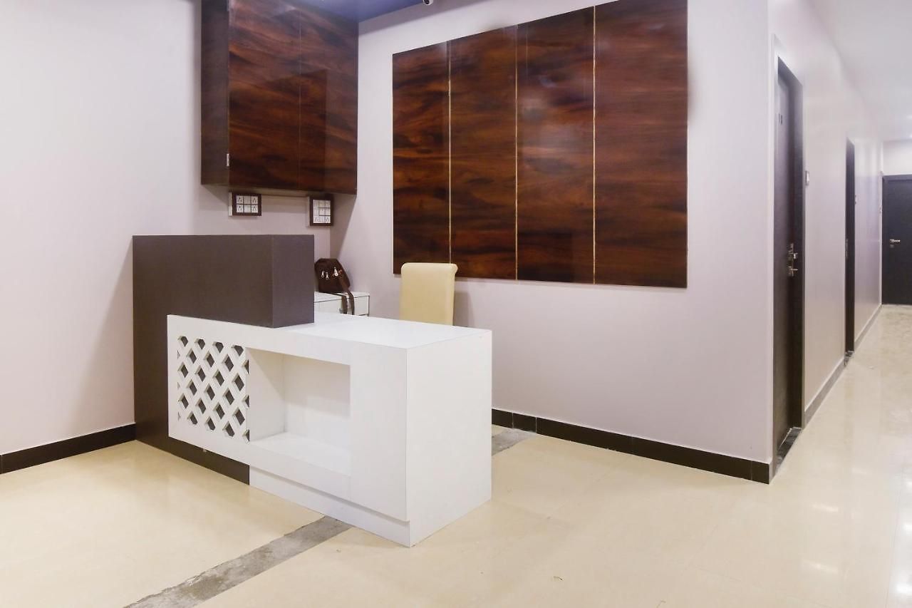 Hotel Blue Sky Residency 3*