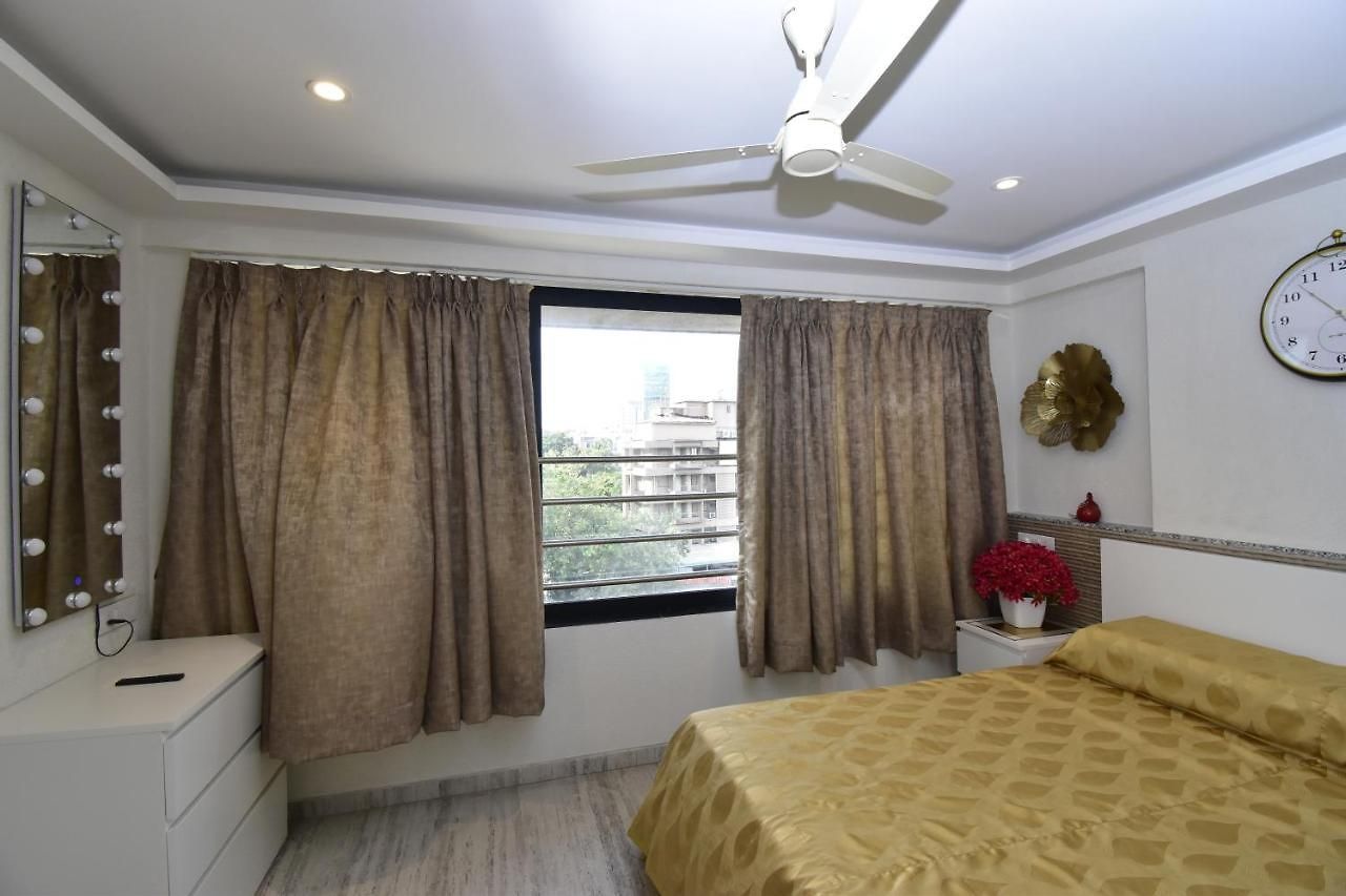 Sarkar Chambers