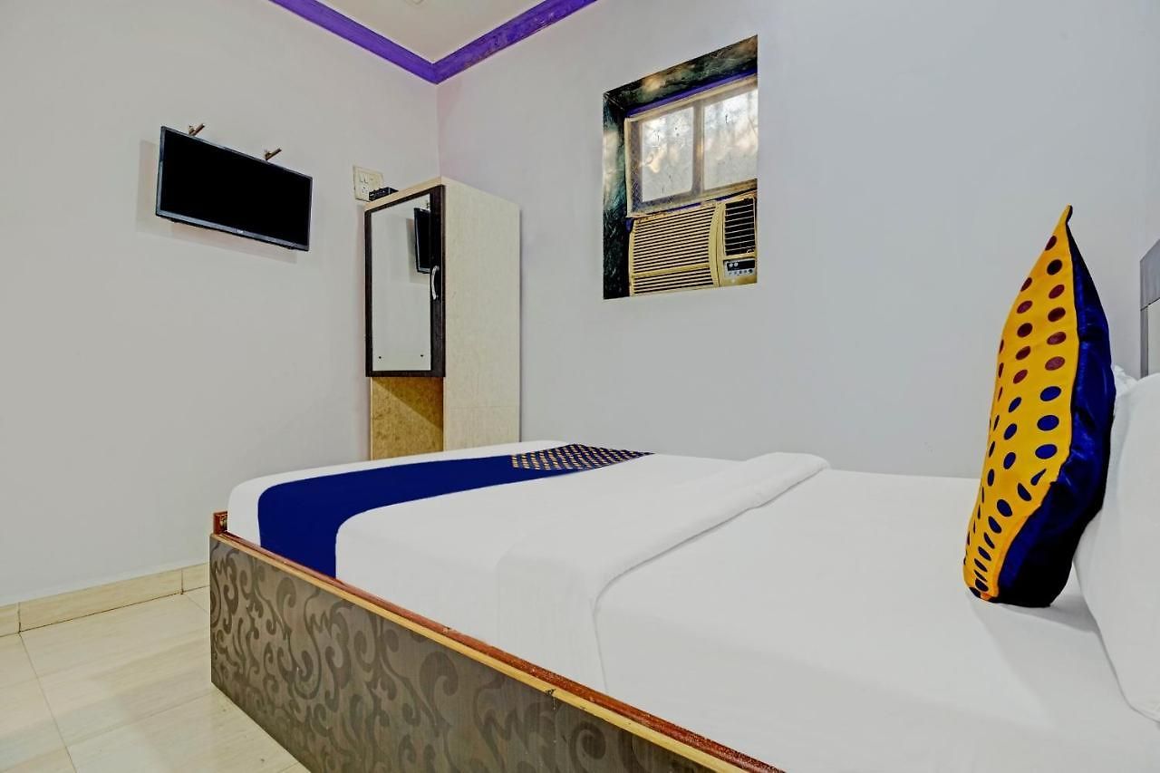 Spot On Grand Skylight Near Chhatrapati Shivaji International Airport Hotel 2*