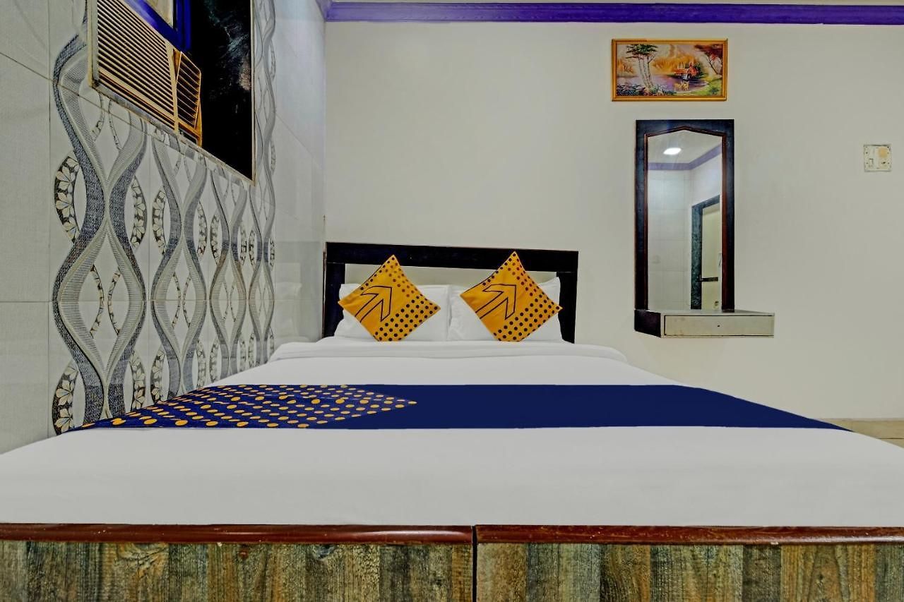 Hotel Spot On Grand Skylight Near Chhatrapati Shivaji International Airport Mumbai