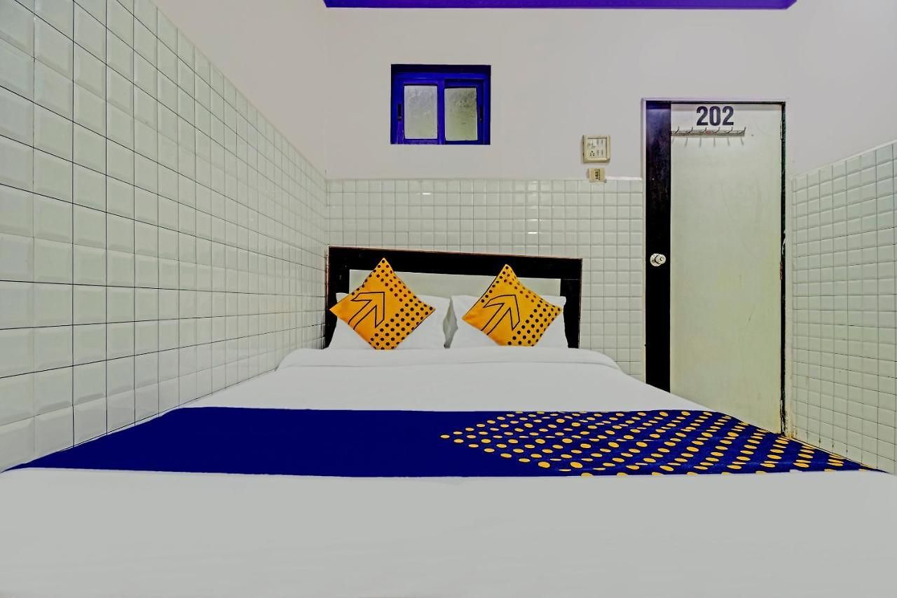 Spot On Grand Skylight Near Chhatrapati Shivaji International Airport Hotel Mumbai