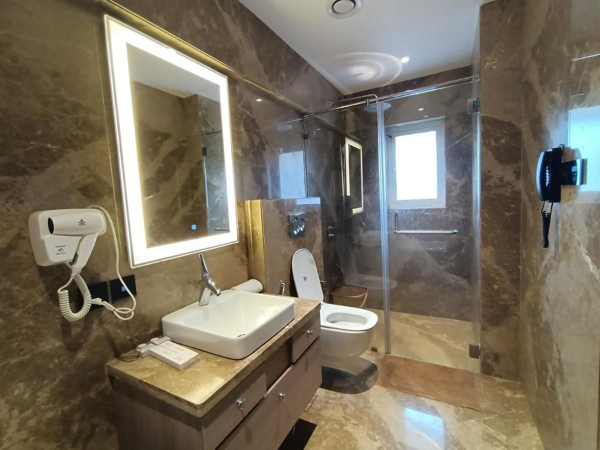 Hotel Highway Andheri East Mumbai