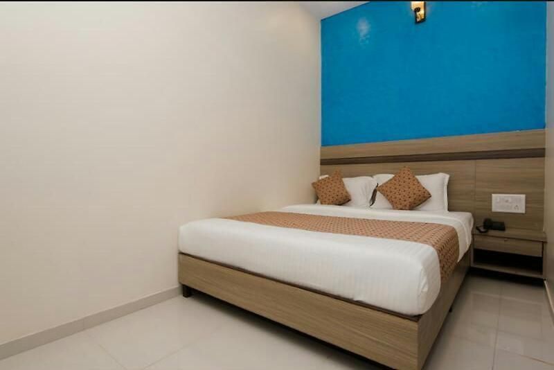 Time Gold Near Domestics Airport 2*