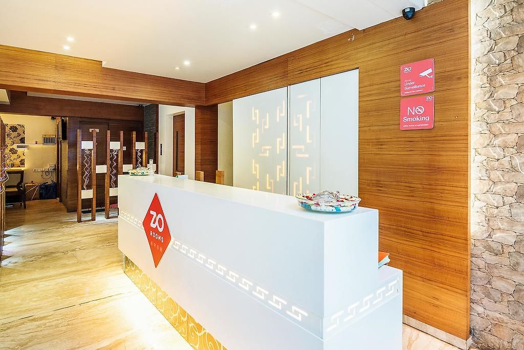 Treebo Trend Host Hotel 2*