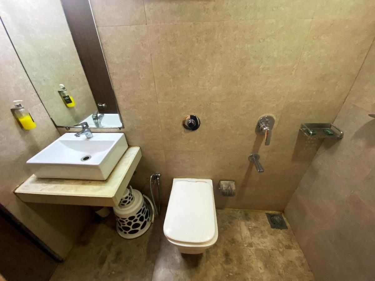 Hotel Pearl's Bkc Inn- Near Trade Centre, Visa Consulate 3*