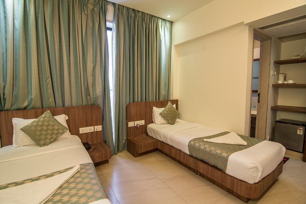 Royal Park Hotel 3*