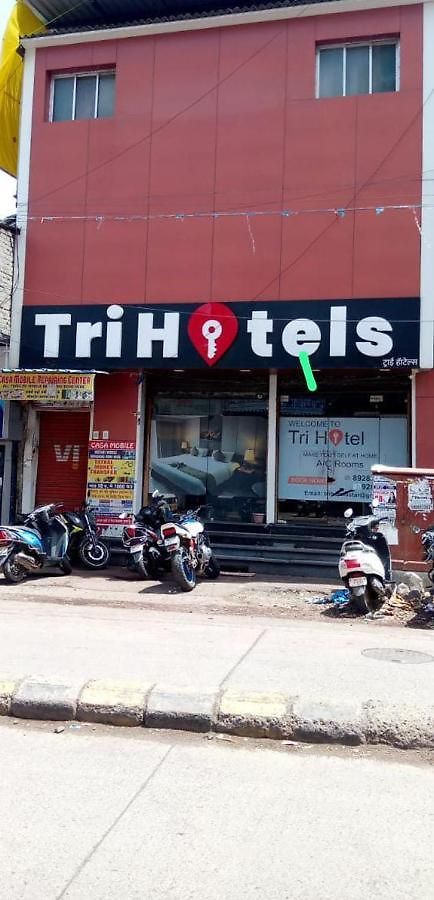 Tri 3*