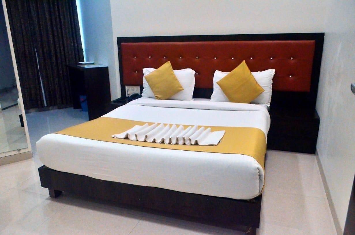 Hotel The 2*