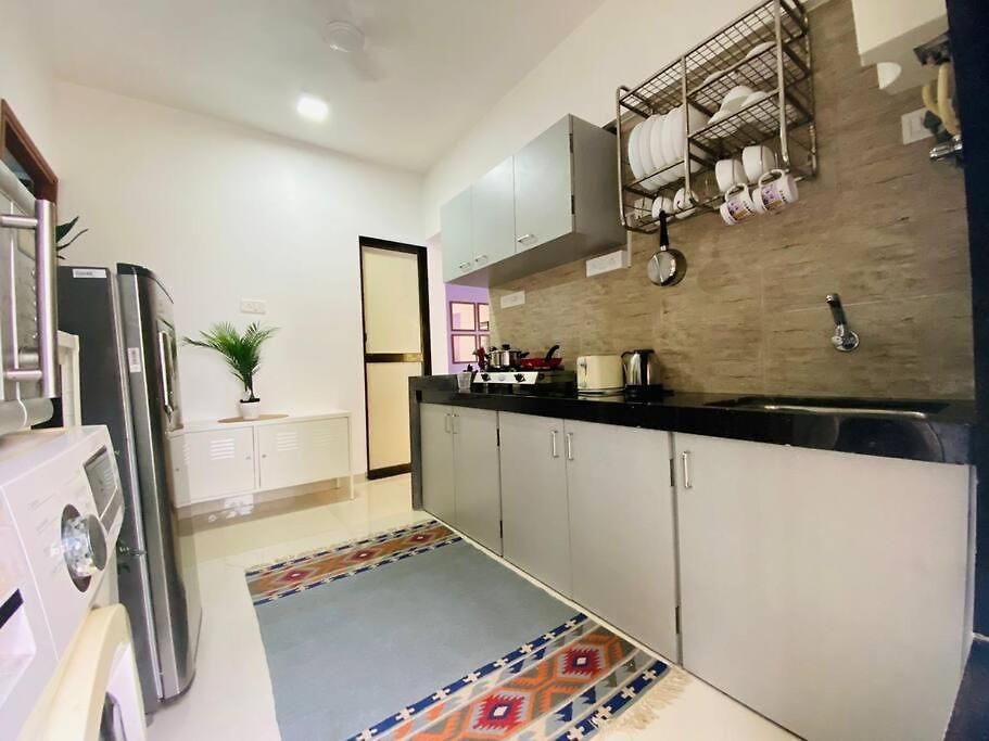 Pali Carters Building 101, 20th Road, Khar West By Connekt Homes *