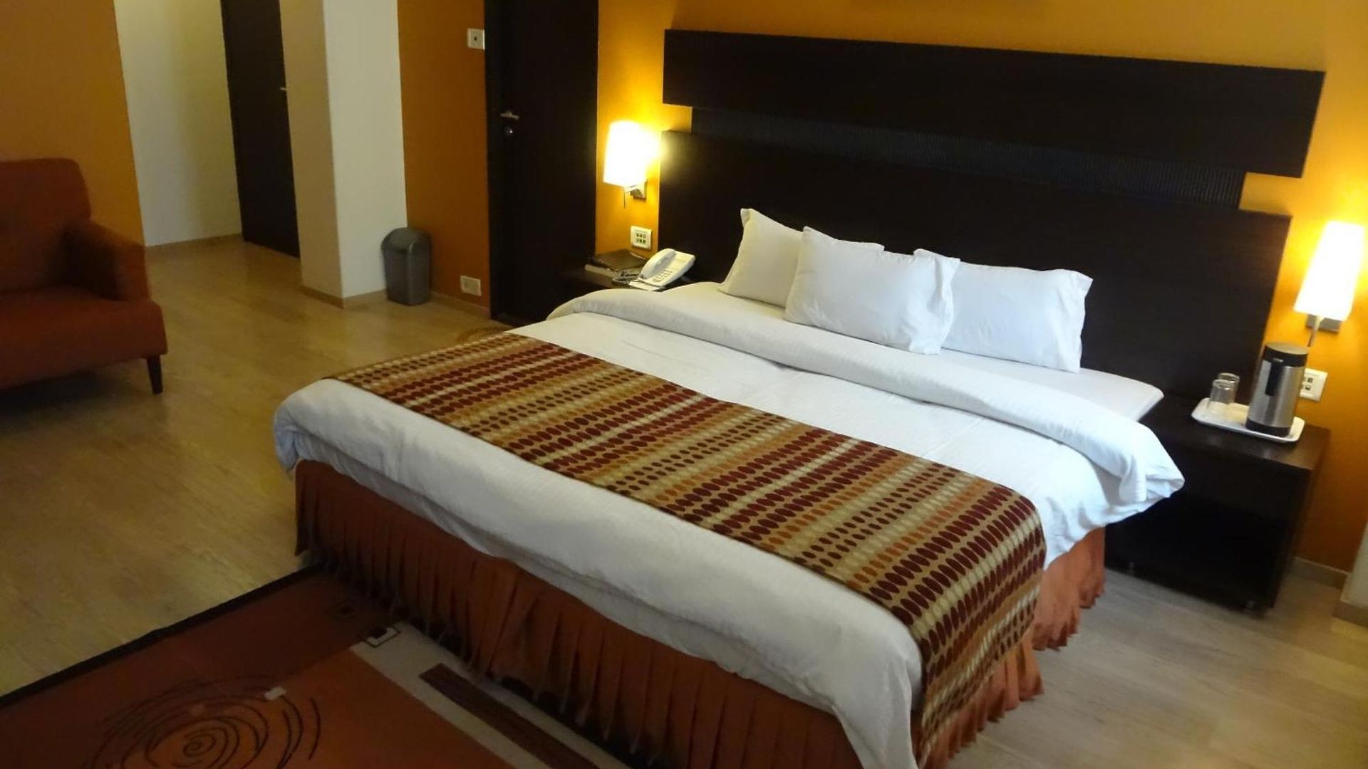Chateau Windsor - Marine Drive Hotel
