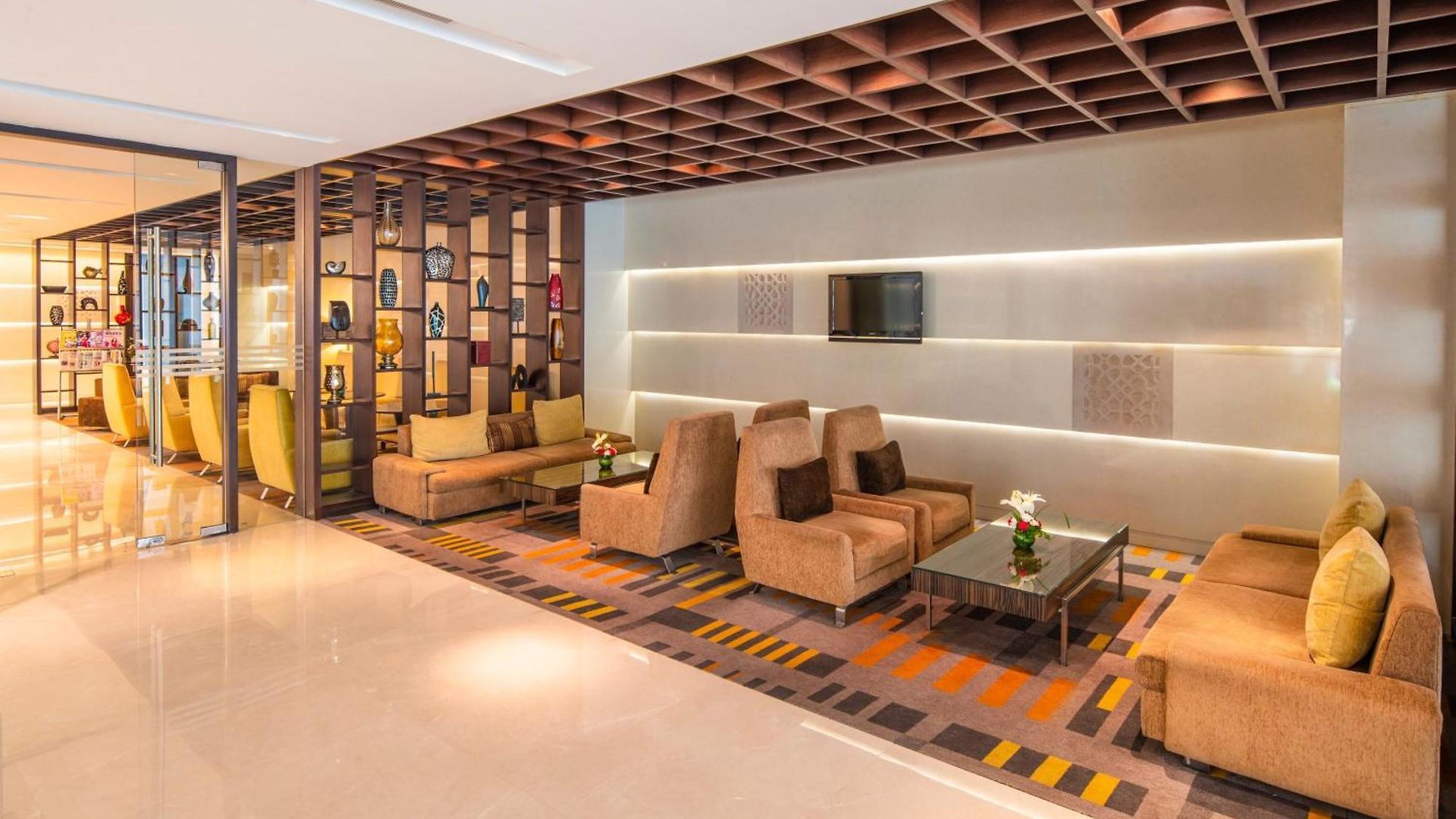 Hotel International Airport By Ihg 5*