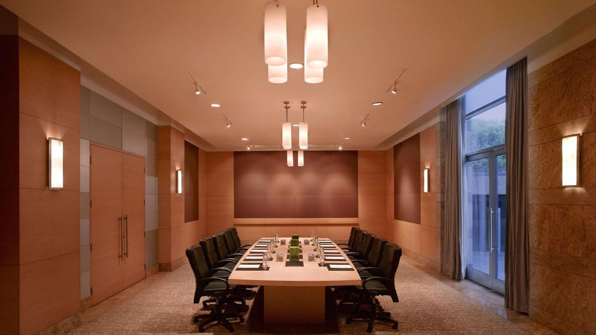 Grand Hyatt And Residences 5*