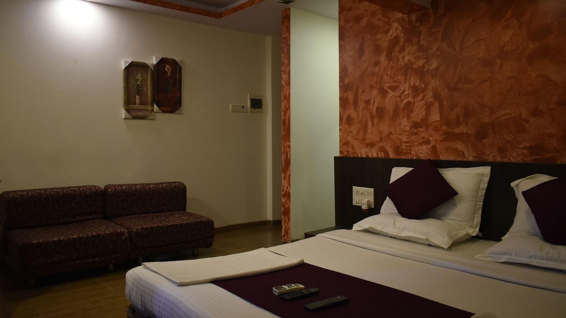 Arma Court - Near Us Embassy, Bkc Hotel 2*