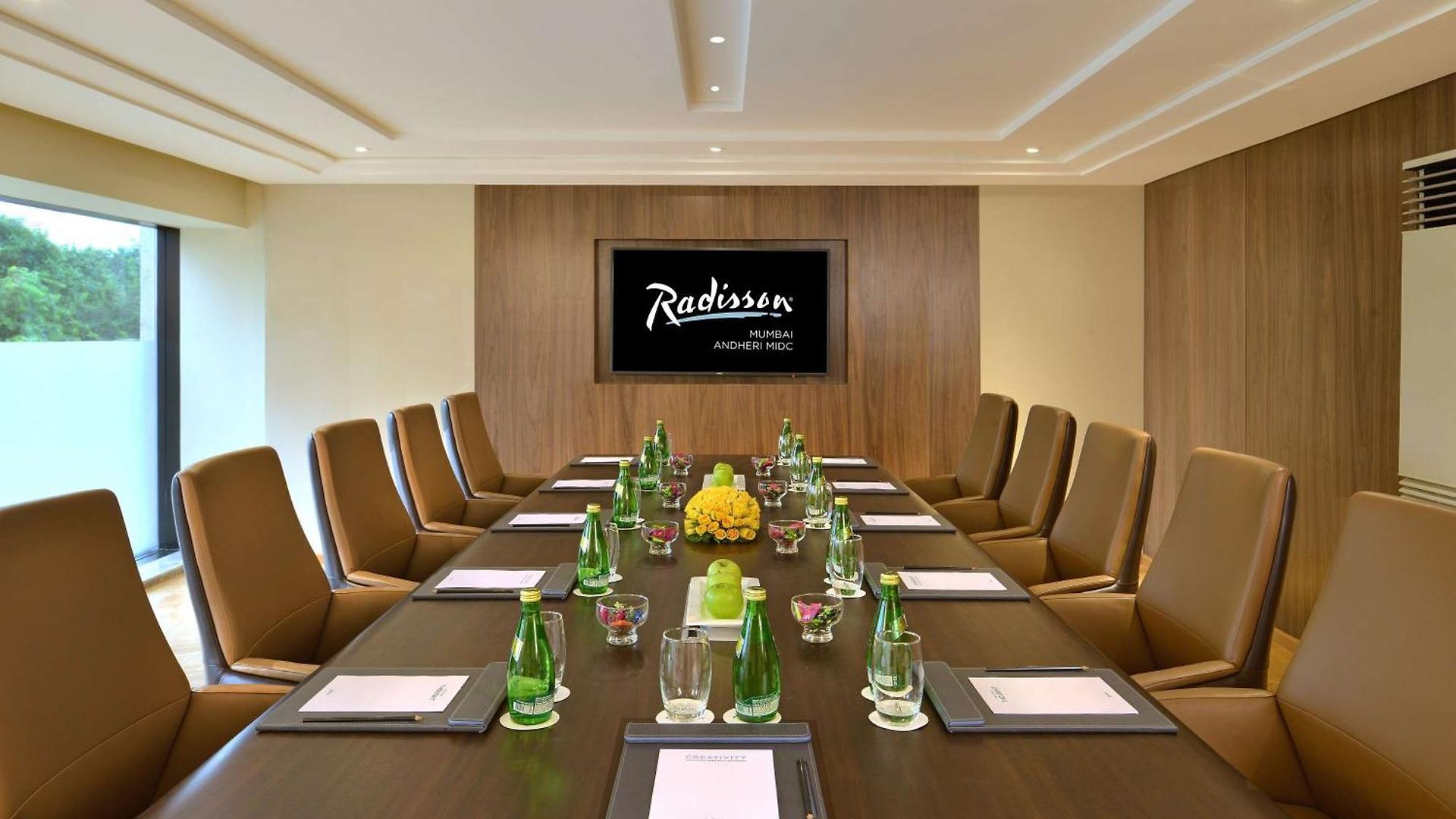 Hotel Radisson Andheri Midc 5*