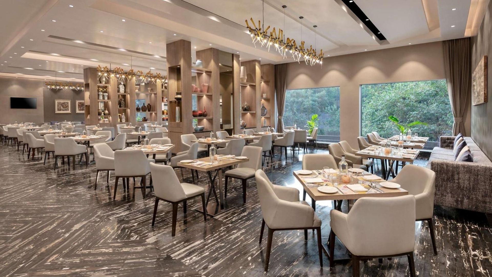 Radisson Andheri Midc