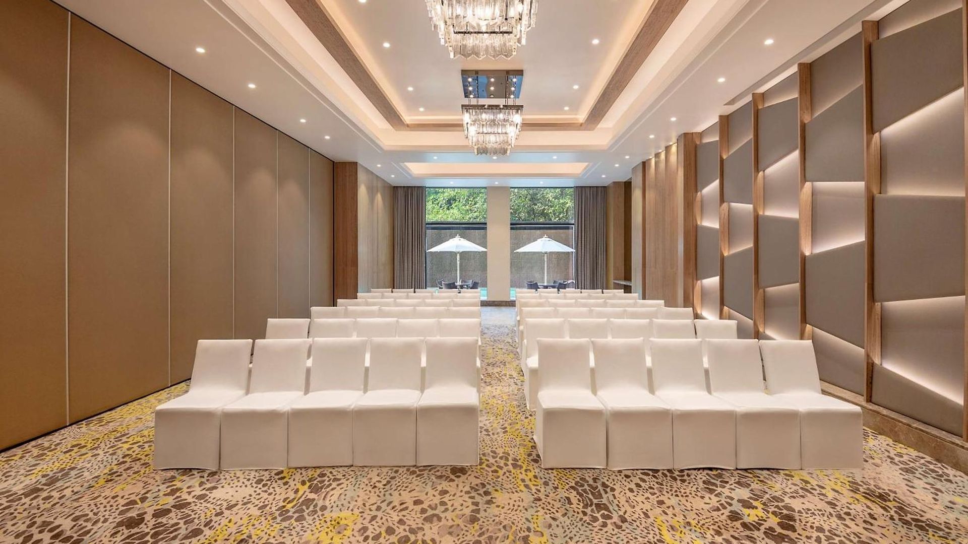 Radisson Andheri Midc Mumbai