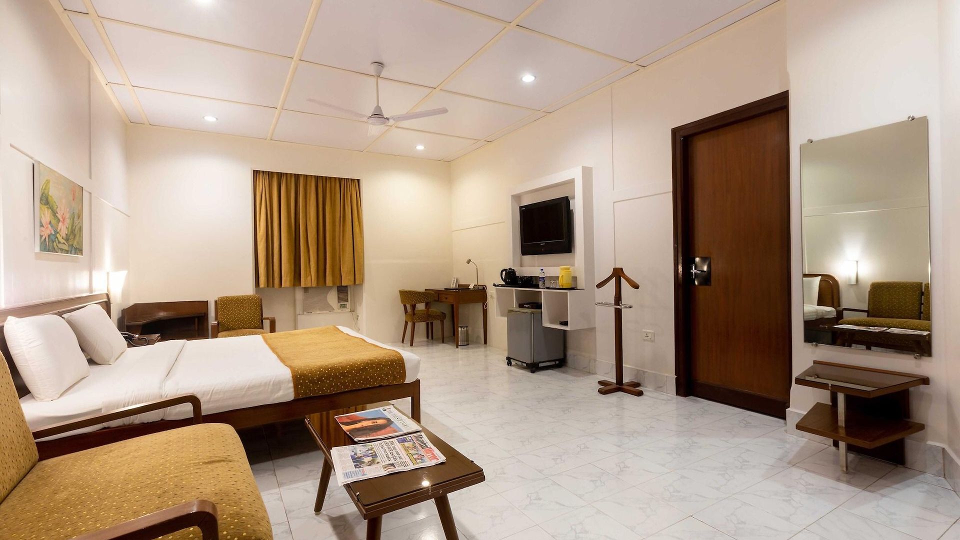 Hotel Grand - Ballard Estate, 3*