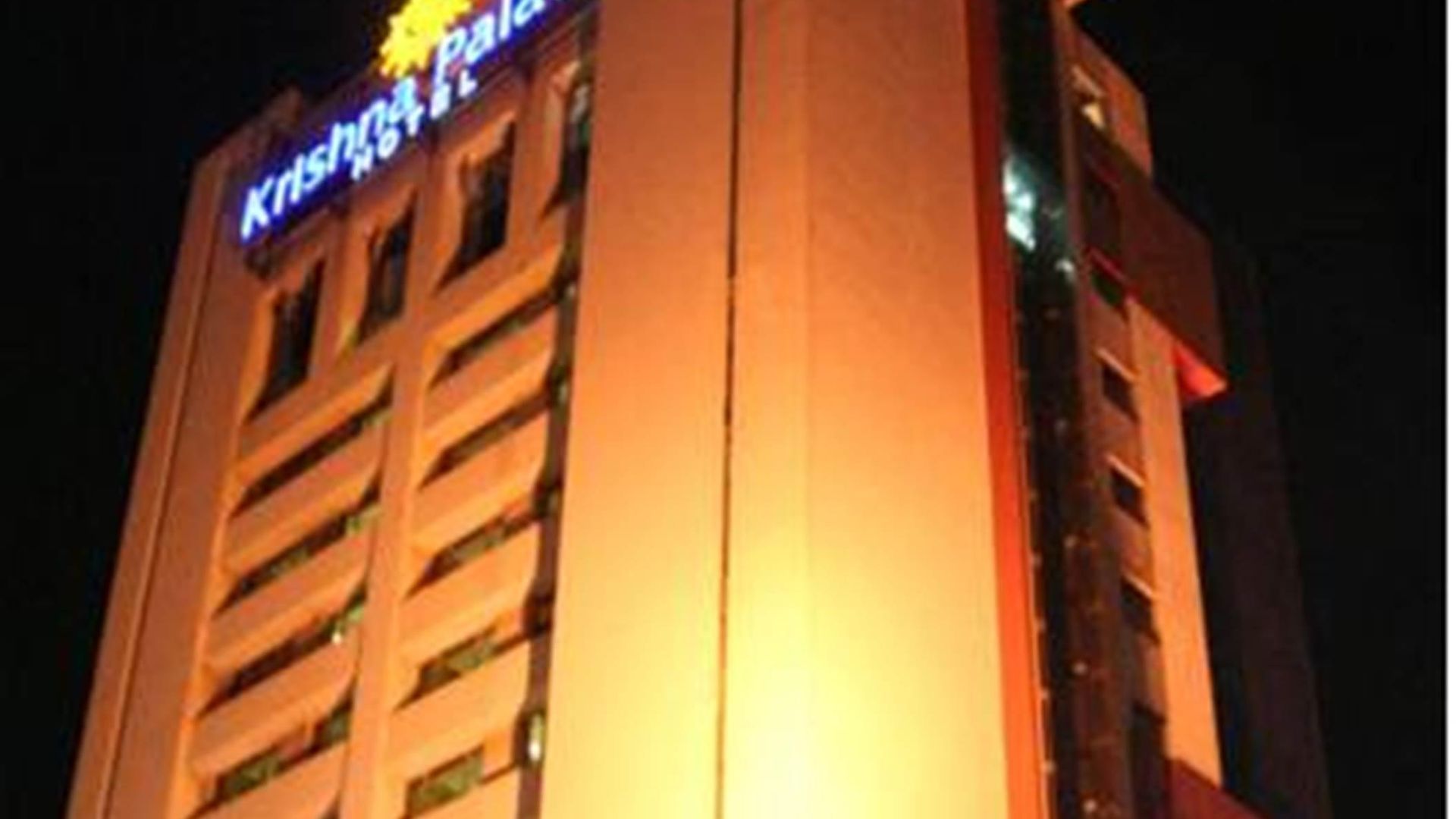 Krishna Palace Hotel 4*